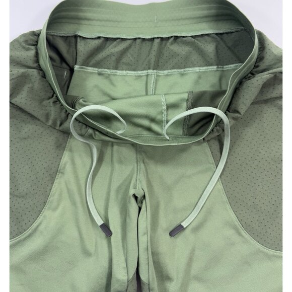 Lululemon Mens Elevated Shorts Size Small Technical Performance Gym Run Green - Picture 5 of 13